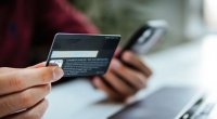 Bank telefon vasitəsilə hansısa məlumatı vətəndaşdan istəyə bilər? – VİDEO