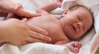 Dünyada İLK: Donor bətndən uşaq doğuldu