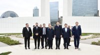 Rumıniya Senatının sədri Bakıda Zəfər parkını ziyarət etdi – FOTO
