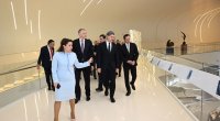 Gürcüstan Prezidenti Heydər Əliyev Mərkəzində - FOTO