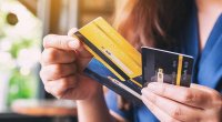 Bank kartlarından pul oğurlayan şəxslər TUTULDU