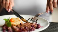 Restoranlarda zəhərlənməmək üçün nə etmək lazımdır?