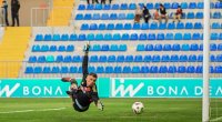 Andrade qalır, Buntiç gedir