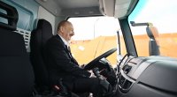 İlham Əliyev xüsusi təyinatlı avtomobilin sükanı arxasında – FOTO/VİDEO