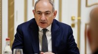 Paşinyan od püskürdü: “Susun, oturun və məni əsəbləşdirməyin!”