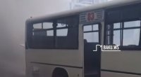Bakıda içində sərnişinlər olan avtobus QORXU SAÇDI - Ətrafı tüstü bürüdü – VİDEO