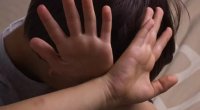 “Kaspi Kids” bağçasında uşağı vuran müəllim işdən qovuldu