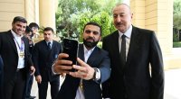 Prezident bütün futbolçularla selfi çəkdirdi – VİDEO