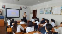 Orta məktəblərdə erkən nikahın zərərləri barədə şagirdlərə nə ÖYRƏDİLİR? – Rəsmi AÇIQLAMA