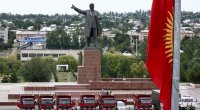 Leninin dünyadakı ən nəhəng heykəllərindən biri SÖKÜLÜB