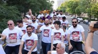 Dünya çempionlarımız Bakı şəhərini gəzdilər - FOTO/VİDEO