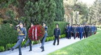 Zakir Həsənov Heydər Əliyevin məzarını və Zəfər parkını ziyarət etdi – FOTO