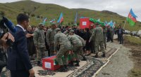 Birinci Qarabağ müharibəsində itkin düşən üç hərbçinin qalıqları Kəlbəcərə gətirilib – FOTO/VİDEO