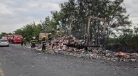 Şəkidə TIR yandı, içərisindəki kosmetik məhsullar kül oldu - FOTO/VİDEO