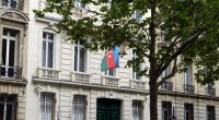 Paris məhkəməsi səfirliyimizə hücum edən erməninin cəzasını SƏRTLƏŞDİRDİ