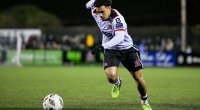 “Karvan” ingiltərəli futbolçu ilə müqavilə bağladı