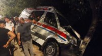 Lənkəranda təcili yardım maşını qəzaya düşdü - FOTO