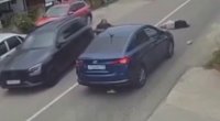 Maşın vuran arvadını “yaddan çıxarıb” sürücüyə hücum çəkdi – VİDEO