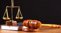 Rüşvətə görə həbs edilən xadimə azadlığa buraxıldı