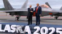 Amerika qırıcılarını və "B-2"-ni bu qədər yaxından görən ilk Rusiya lideri - VİDEO