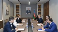 Ceyhun Bayramov ABŞ rəsmisi ilə nəyi müzakirə etdi?