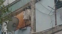 Gəncədə yataqxananın eyvanı uçdu - VİDEO