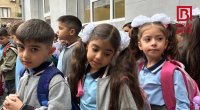 Birincilərin ilk zəng həyəcanı – FOTOREPORTAJ