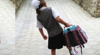 Məktəblilər üçün ŞAD xəbər: ağır çanta probleminə SON