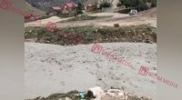 Palçıq qatı Qusarda kəndi 2 yerə böldü - VİDEO