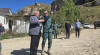 Elçin Quliyev Qusarda palçıq püskürən əraziyə baş çəkdi - FOTO