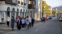 Xankəndidə yarışlara qatılan gənc idmançılar Şuşanı gəzdilər - FOTO