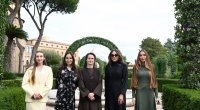 Mehriban Əliyeva və ailə üzvləri Vatikan bağlarında – FOTO/VİDEO