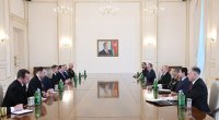 İlham Əliyev ABŞ Mərkəzi Komandanlığının komandanını QƏBUL ETDİ - FOTO