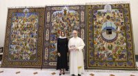 Mehriban Əliyevanın Roma Papası ilə görüşündə bu sənət əsəri təqdim olunub – FOTO