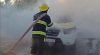 Yolun ortasında yanan maşın belə söndürüldü – VİDEO