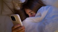 Yatmazdan əvvəl telefona baxmaq ölümə səbəb ola bilər - XƏBƏRDARLIQ