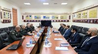 BƏƏ ilə Azərbaycan arasında hərbi əməkdaşlıq məsələsi müzakirə olundu - FOTO