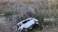 Şəmkirdə mikroavtobus su kanalına aşdı - Xəsarət alanlar var - FOTO