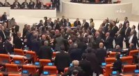 Türkiyə parlamentində dava &ndash; ANBAAN VİDEO