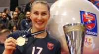 Voleybolçumuz Yunanıstan kuperkubokunun QALİBİ OLDU