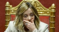 Meloni məsxərəyə qoyuldu: &ldquo;Ya bu qadın cahildir, ya da qəsdən&hellip;&rdquo;