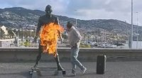 Ronaldonun heykəlini yandırdılar - VİDEO