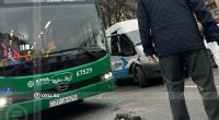 "BakuBus"ın avtobusu yük maşını ilə toqquşdu