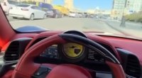 Bakıda &ldquo;Ferrari&rdquo; qaydaları belə pozdu &ndash; VİDEO