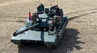 Kim Çen İn qızı ilə birgə tank sürdü &ndash; FOTO