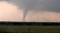 ABŞ-da TORNADO: şəhərlər darmadağın olub