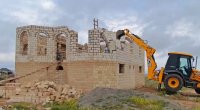 Gəncədə qanunsuz inşa olunan tikililər söküldü &ndash; FOTO/VİDEO
