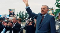 Xalqı Zəfərə aparan lider