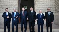 Türk Dünyasının liderləri Türküstanda əl-ələ - FOTO