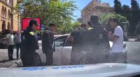 Piyada zolağında qəzaya uğrayan vətəndaşa belə kömək etdilər - VİDEO